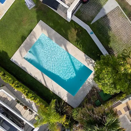 Villa Moderna De Lujo En Alquiler Vacacional En