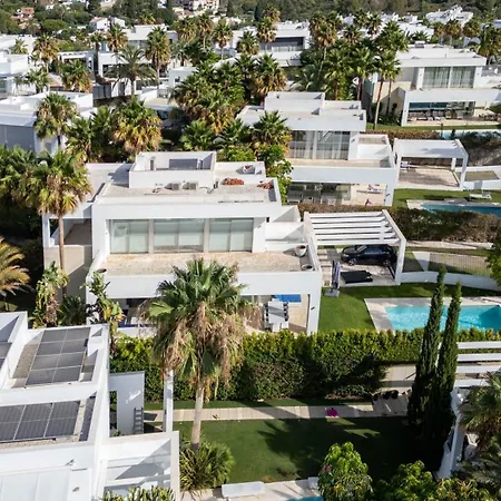 Moderna De Lujo En Alquiler Vacacional En Villa *