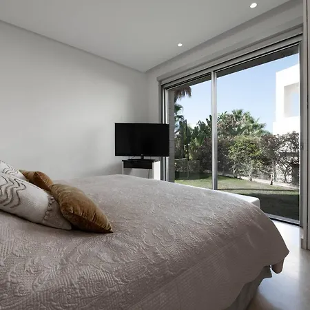Villa Moderna De Lujo En Alquiler Vacacional En Marbella